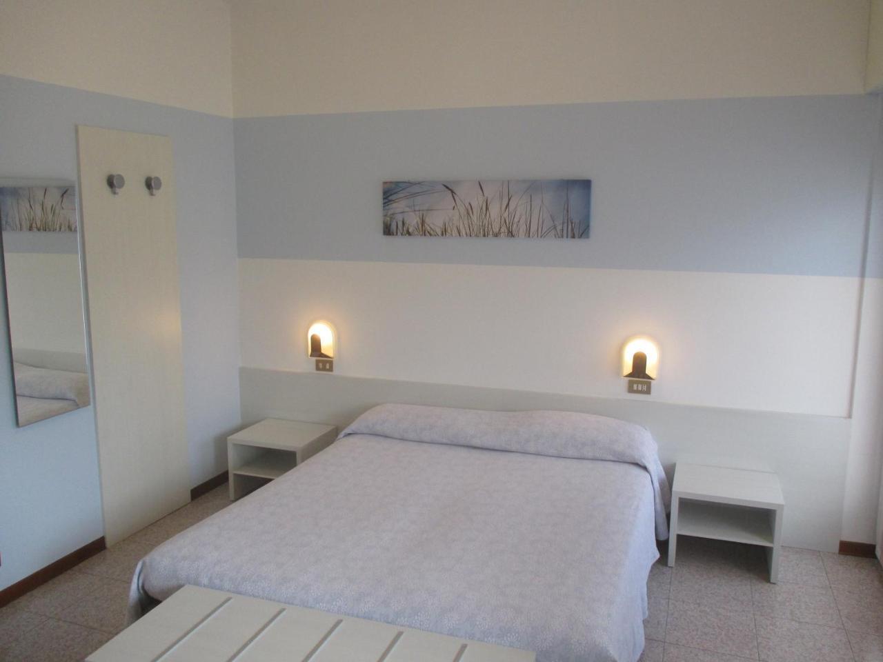 Hotel O'Scugnizzo 2 Belluno Exteriér fotografie