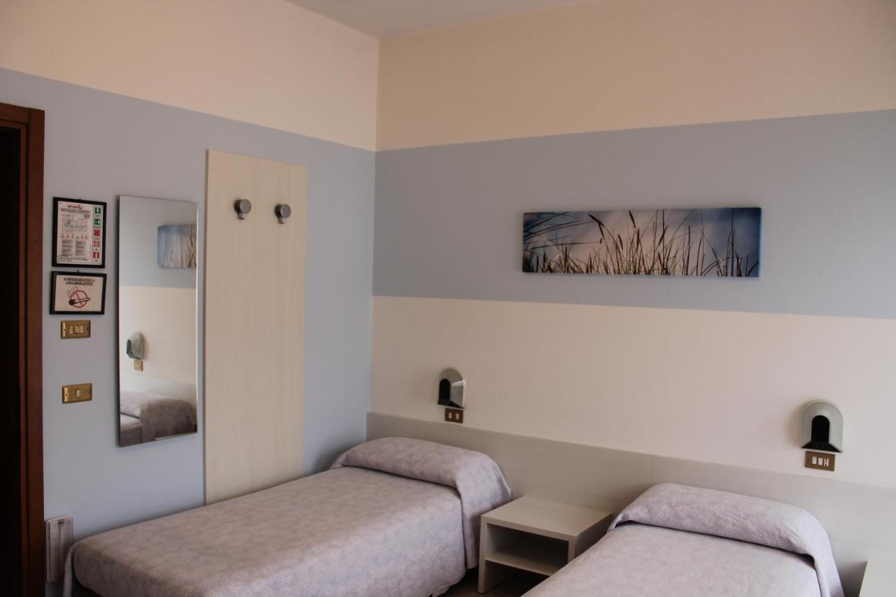 Hotel O'Scugnizzo 2 Belluno Exteriér fotografie