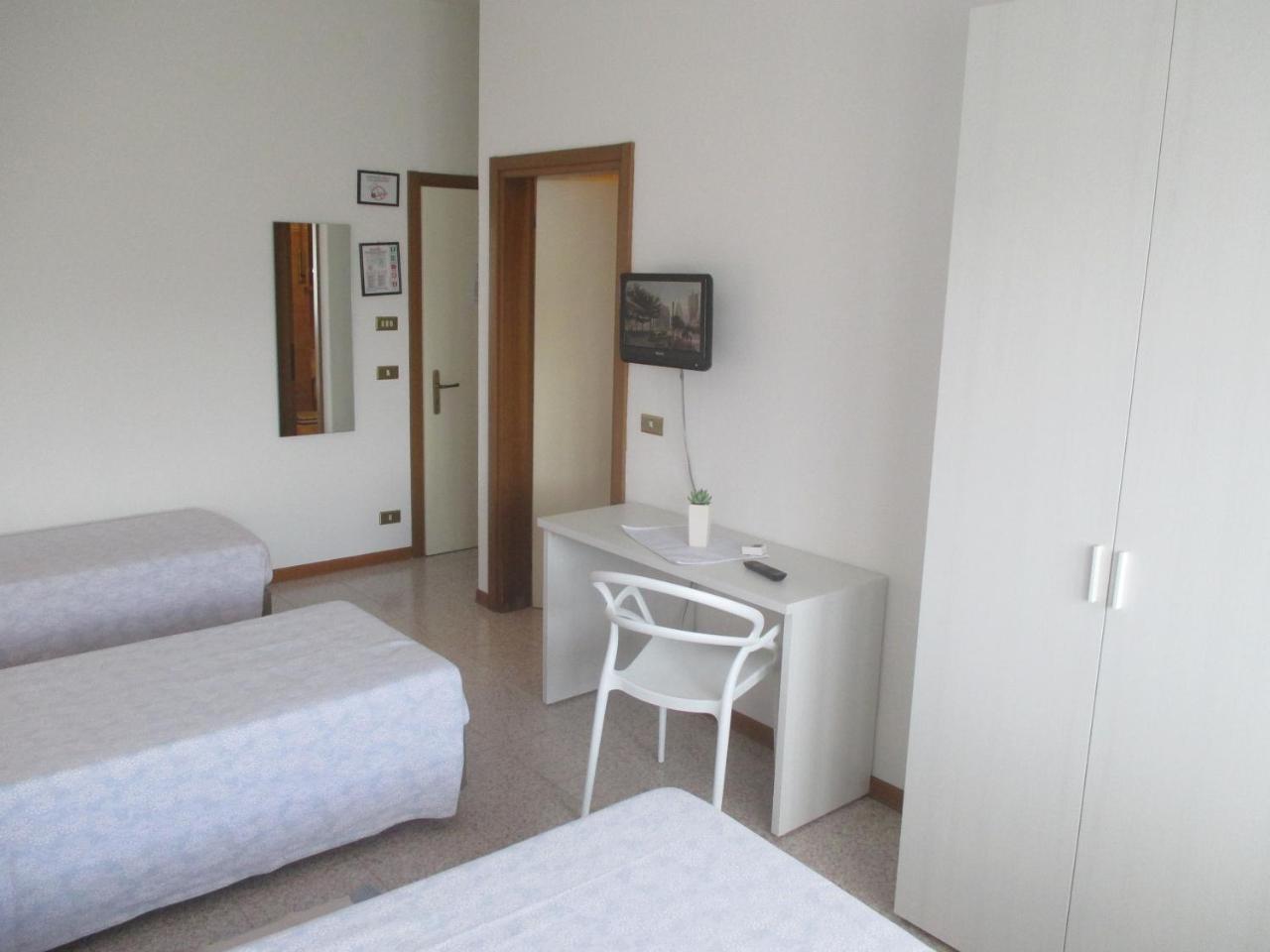 Hotel O'Scugnizzo 2 Belluno Exteriér fotografie