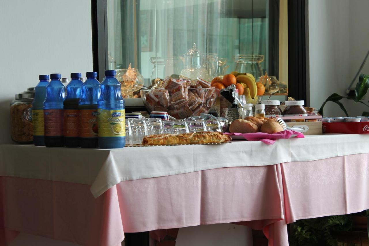 Hotel O'Scugnizzo 2 Belluno Exteriér fotografie
